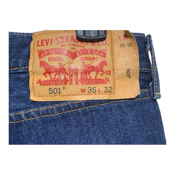 Levi’s 501 Button Fly Jeans Dark Blue Size 36”x 32” - Picture 3 of 4